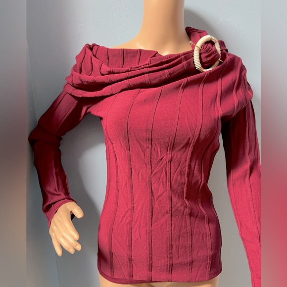 NICHOLAS Aglaia Drape Knit Drop One Shoulder Top Sangria New medium BRAND NEW - Picture 3 of 6